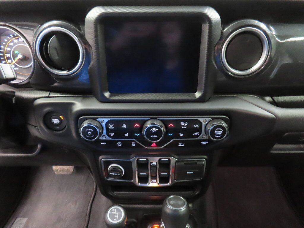 2023 Jeep Wrangler 4x4 Unlimited Sahara Fond du Lac WI 2023 Jeep Wrangler 4x4 Unlimited Sahara Fond du Lac WI