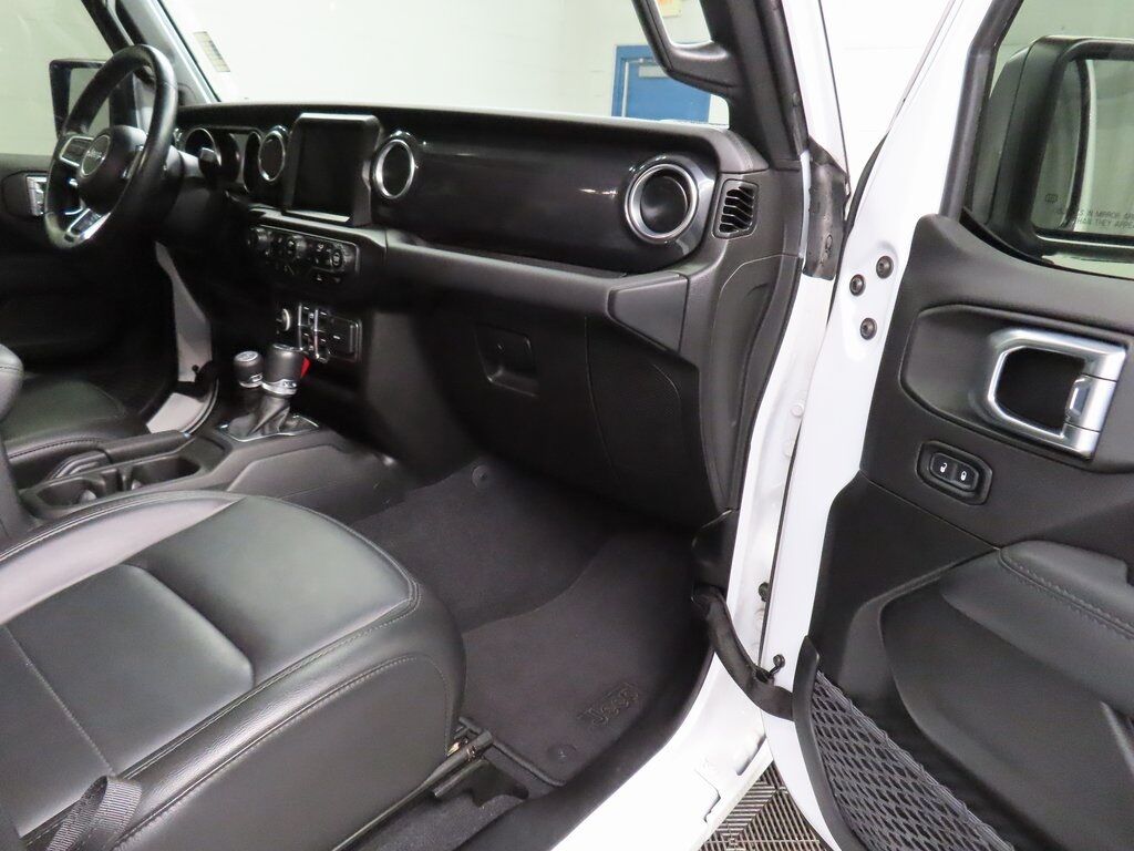 2023 Jeep Wrangler 4x4 Unlimited Sahara Fond du Lac WI 2023 Jeep Wrangler 4x4 Unlimited Sahara Fond du Lac WI