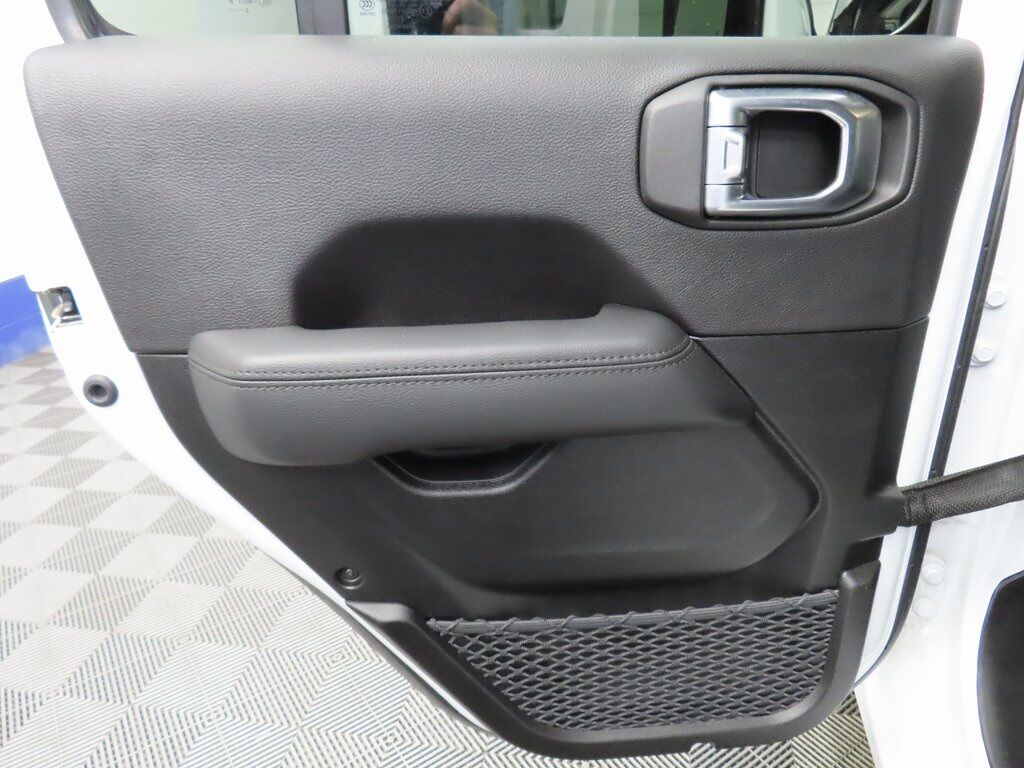 2023 Jeep Wrangler 4x4 Unlimited Sahara Fond du Lac WI 2023 Jeep Wrangler 4x4 Unlimited Sahara Fond du Lac WI