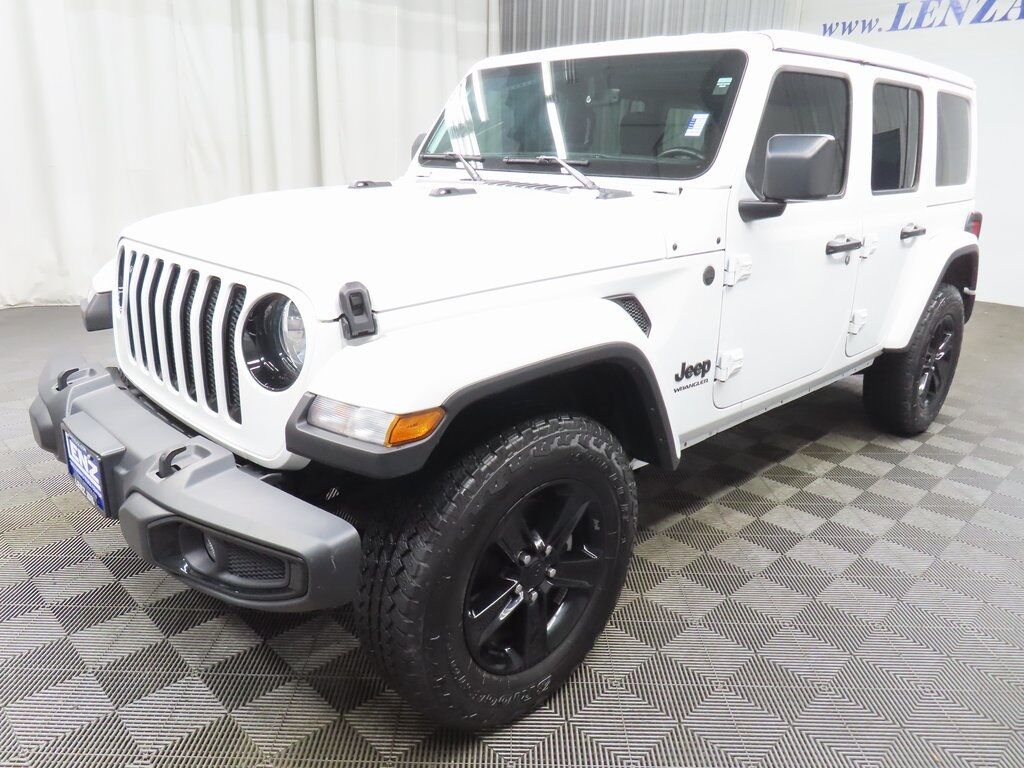 2023 Jeep Wrangler 4x4 Unlimited Sahara Fond du Lac WI 2023 Jeep Wrangler 4x4 Unlimited Sahara Fond du Lac WI