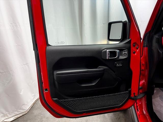 2023 Jeep Wrangler Rubicon Oshkosh WI