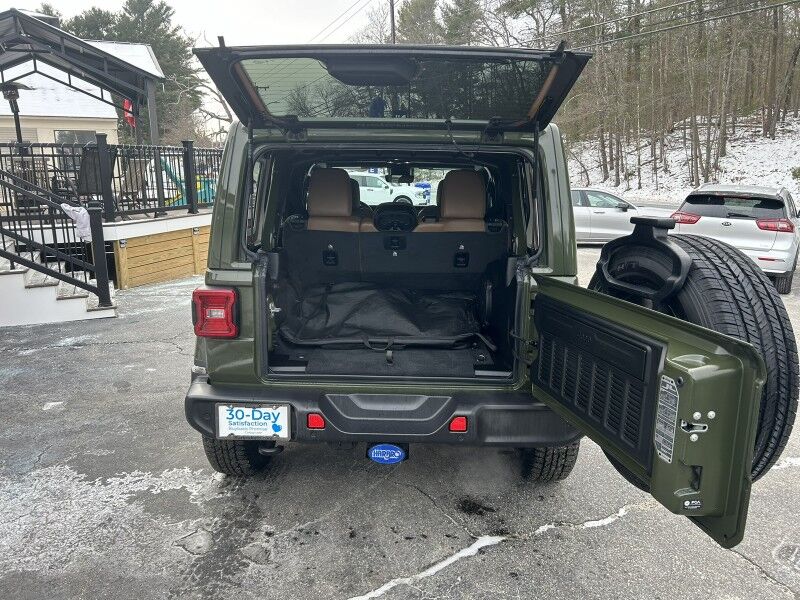 2023 Jeep Wrangler Sahara - 1 OWNER - FULLY LOADED - OVER 60K NEW Whitinsville MA 2023 Jeep Wrangler Sahara - 1 OWNER - FULLY LOADED - OVER 60K NEW Whitinsville MA