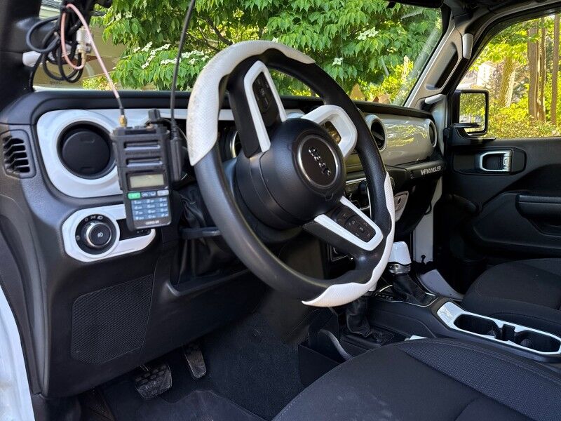 2023 Jeep Wrangler Sport 2-Door 4WD Arlington VA