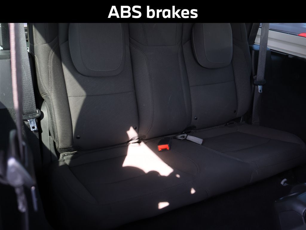 2023 Jeep Wrangler Willys