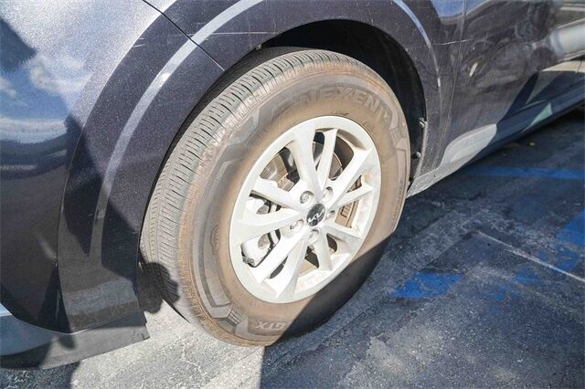 2023 Kia Carnival LX Huntington Beach CA 2023 Kia Carnival LX Huntington Beach CA