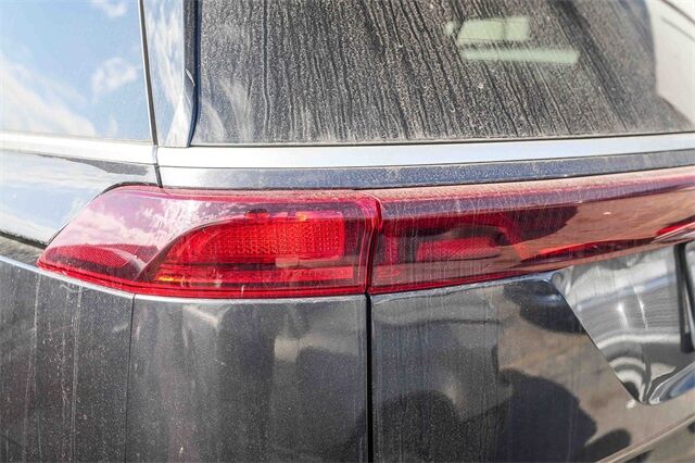 2023 Kia Carnival LX Huntington Beach CA 2023 Kia Carnival LX Huntington Beach CA