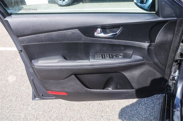 2023 Kia Forte GT-Line Glendale CA 2023 Kia Forte GT-Line Glendale CA