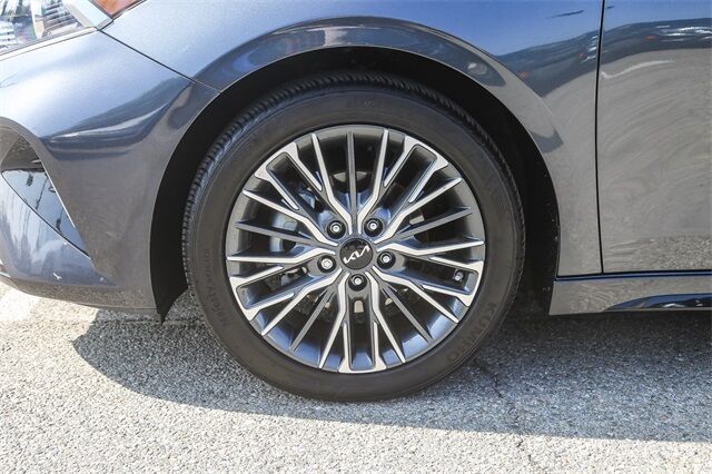 2023 Kia Forte GT-Line Glendale CA 2023 Kia Forte GT-Line Glendale CA
