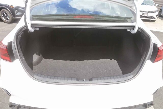 2023 Kia Forte LXS Glendale CA 2023 Kia Forte LXS Glendale CA