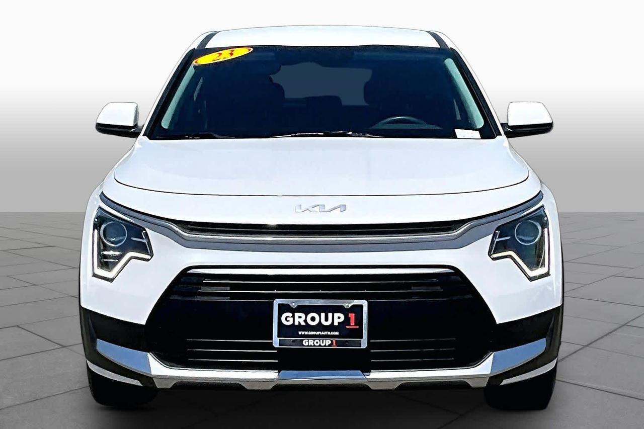 2023 Kia Niro LX 2023 Kia Niro LX