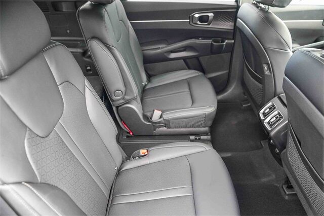 2023 Kia Sorento Hybrid EX Huntington Beach CA 2023 Kia Sorento Hybrid EX Huntington Beach CA