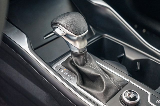 2023 Kia Sorento LX Huntington Beach CA 2023 Kia Sorento LX Huntington Beach CA