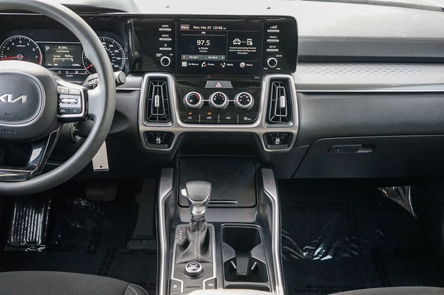 2023 Kia Sorento LX Huntington Beach CA 2023 Kia Sorento LX Huntington Beach CA