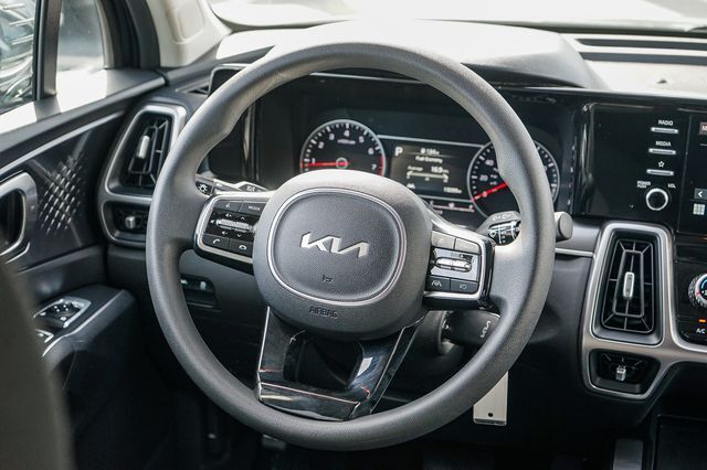 2023 Kia Sorento LX Huntington Beach CA 2023 Kia Sorento LX Huntington Beach CA