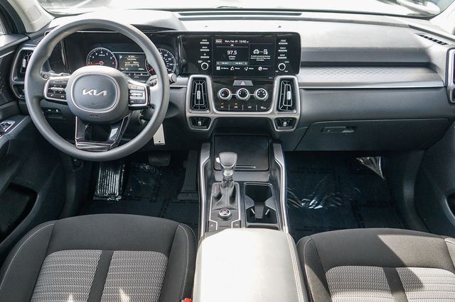 2023 Kia Sorento LX Huntington Beach CA 2023 Kia Sorento LX Huntington Beach CA