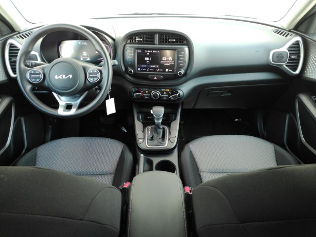 2023 Kia Soul LX 2023 Kia Soul LX