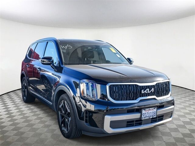 2023 Kia Telluride EX Huntington Beach CA 2023 Kia Telluride EX Huntington Beach CA