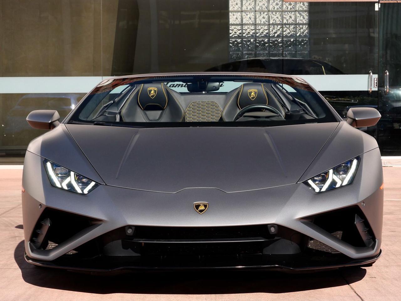 2023 Lamborghini Huracan EVO Base Base