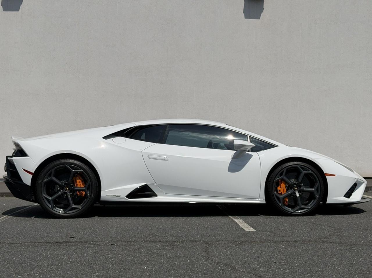 2023 Lamborghini Huracan EVO RWD Coupe Brentwood TN 2023 Lamborghini Huracan EVO RWD Coupe Brentwood TN