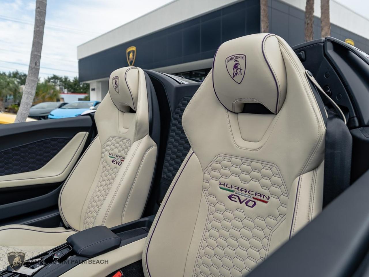 2023 Lamborghini Huracan EVO RWD Spyder West Palm Beach FL