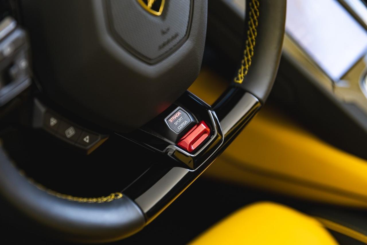 2023 Lamborghini Huracan EVO Spyder West Palm Beach FL