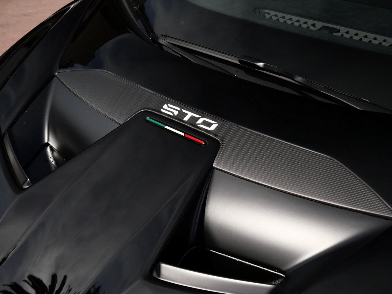 2023 Lamborghini Huracan STO Base Base Lawrence KS