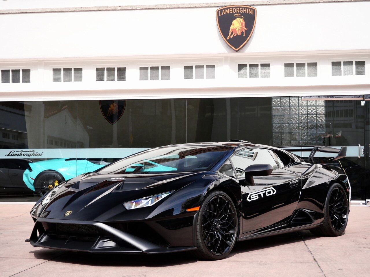 2023 Lamborghini Huracan STO Base Base Lawrence KS