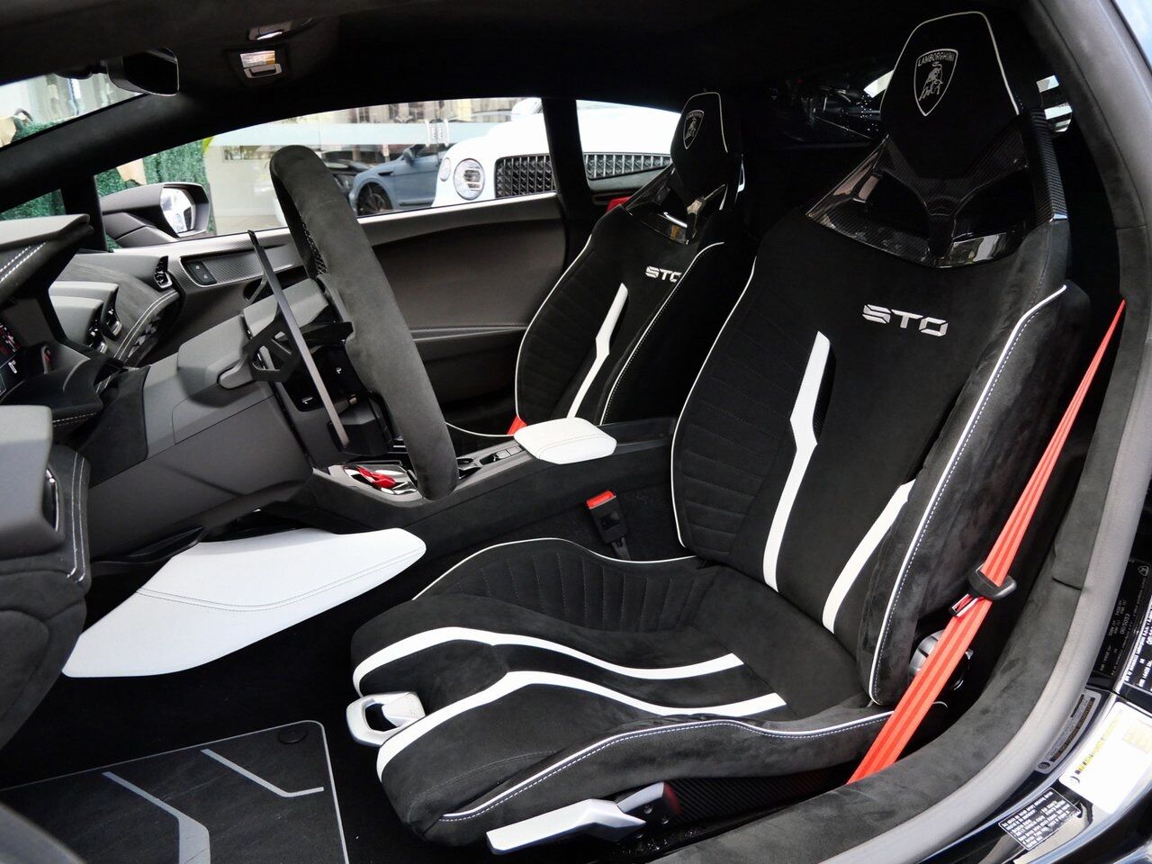 2023 Lamborghini Huracan STO Base Base Lawrence KS