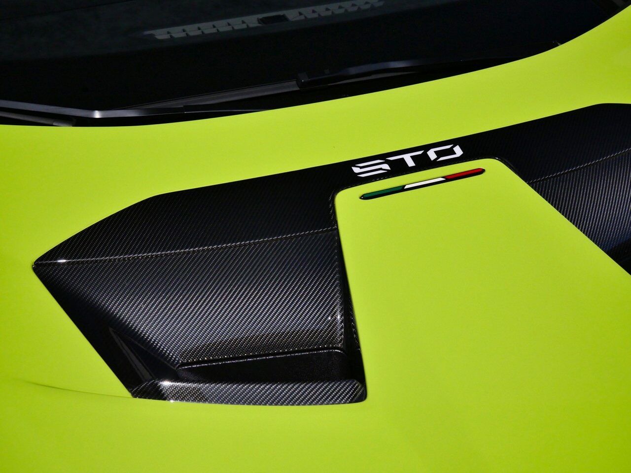2023 Lamborghini Huracan STO Base Base Lawrence KS