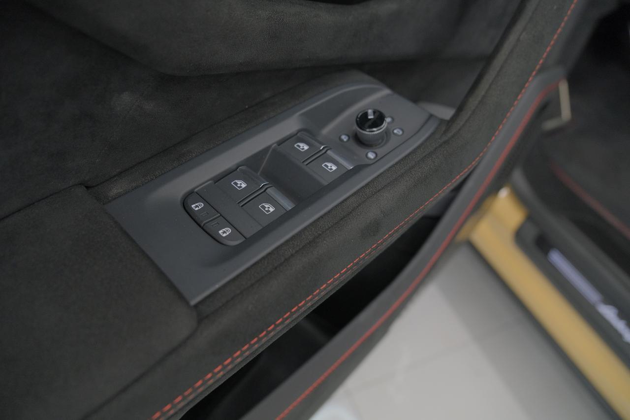 2023 Lamborghini Urus Performante Miami FL