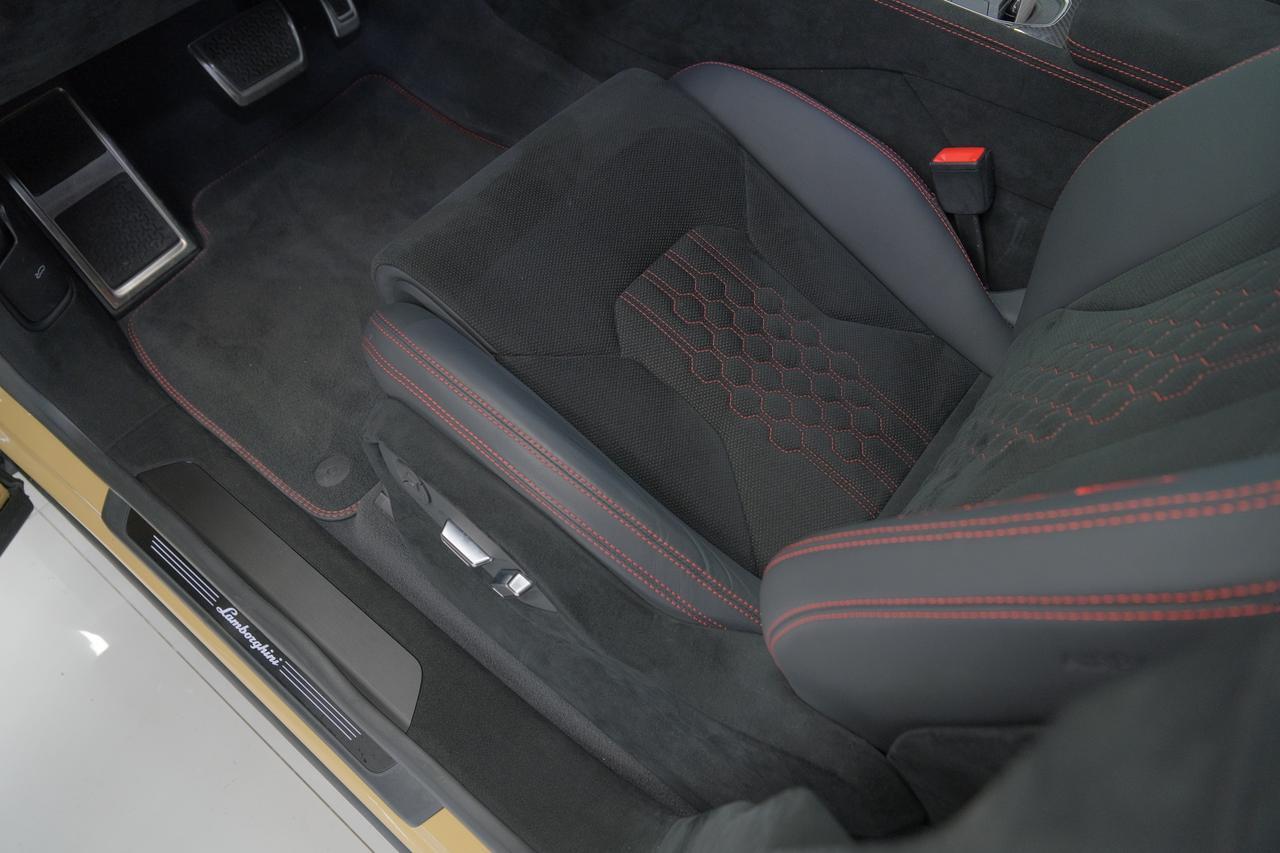 2023 Lamborghini Urus Performante Miami FL