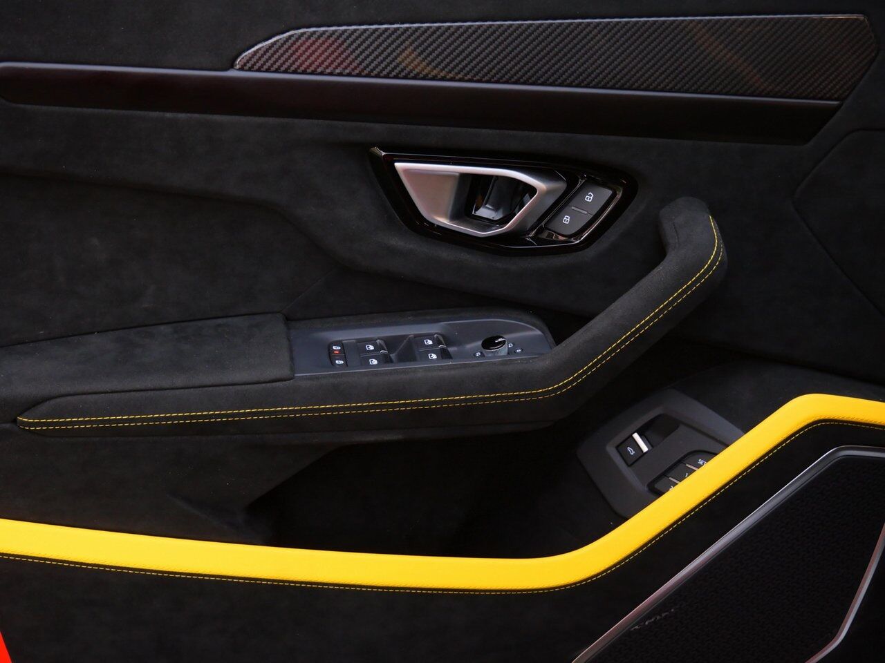 2023 Lamborghini Urus Performante Performante Lawrence KS