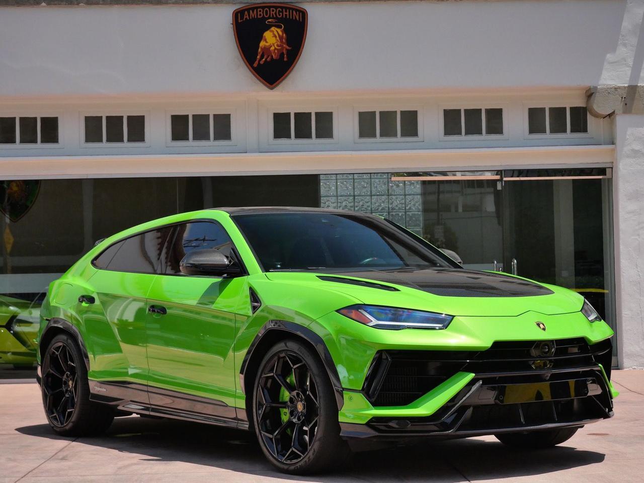 2023 Lamborghini Urus Performante Performante