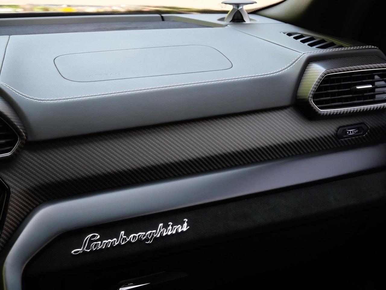 2023 Lamborghini Urus Performante Performante Lawrence KS
