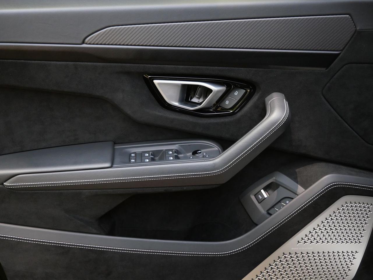 2023 Lamborghini Urus Performante Performante Lawrence KS