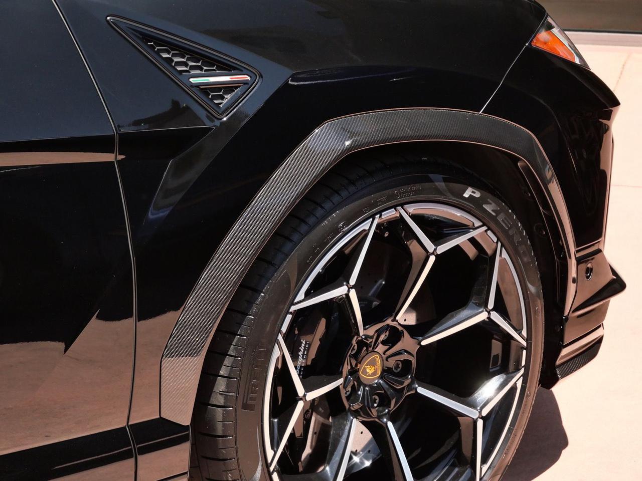 2023 Lamborghini Urus Performante Performante Lawrence KS