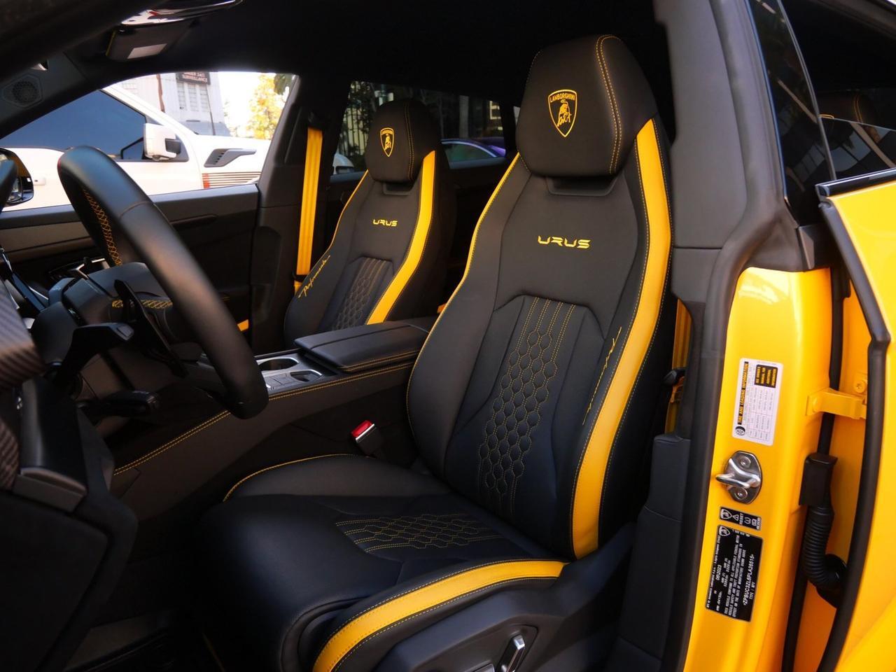 2023 Lamborghini Urus Performante Performante Lawrence KS