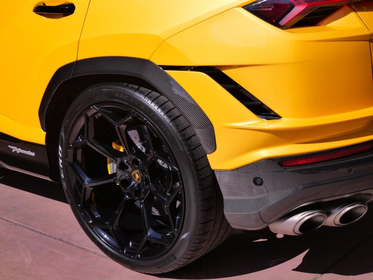 2023 Lamborghini Urus Performante Performante Lawrence KS