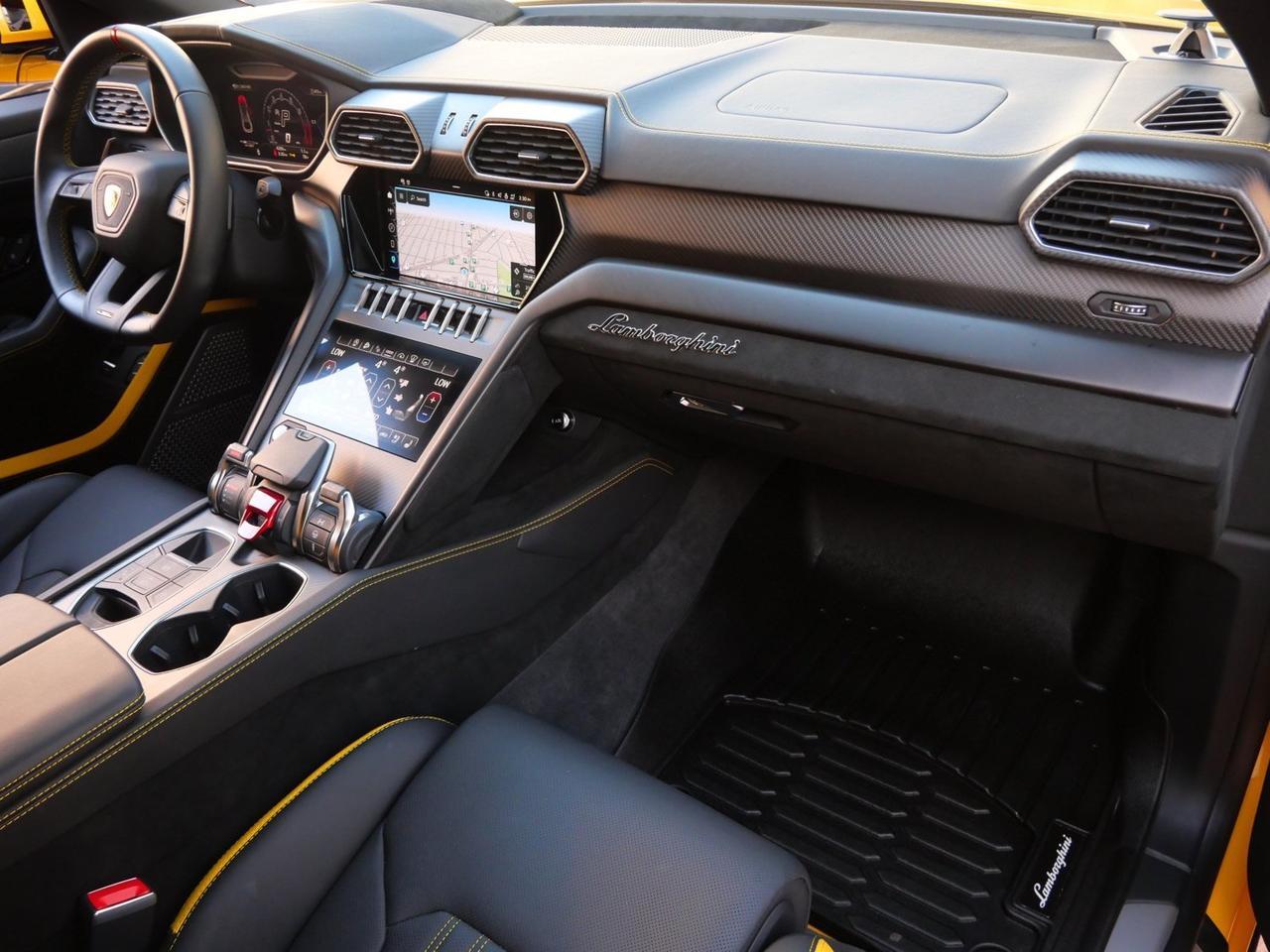 2023 Lamborghini Urus Performante Performante Lawrence KS