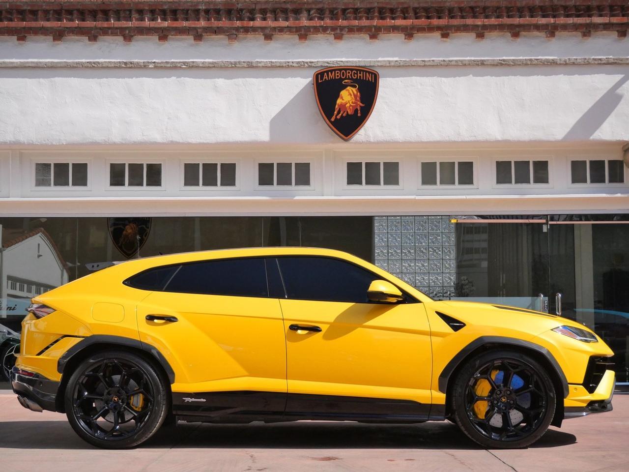 2023 Lamborghini Urus Performante Performante Lawrence KS