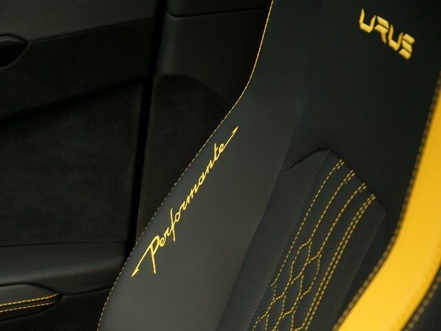 2023 Lamborghini Urus Performante Performante Lawrence KS