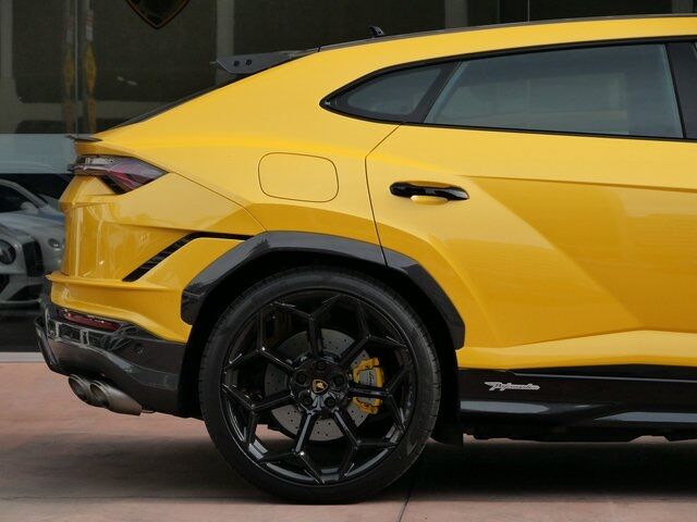 2023 Lamborghini Urus Performante Performante Lawrence KS