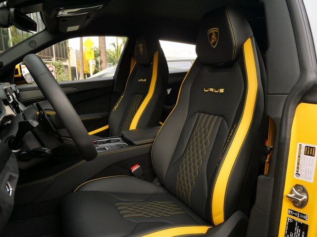 2023 Lamborghini Urus Performante Performante Lawrence KS