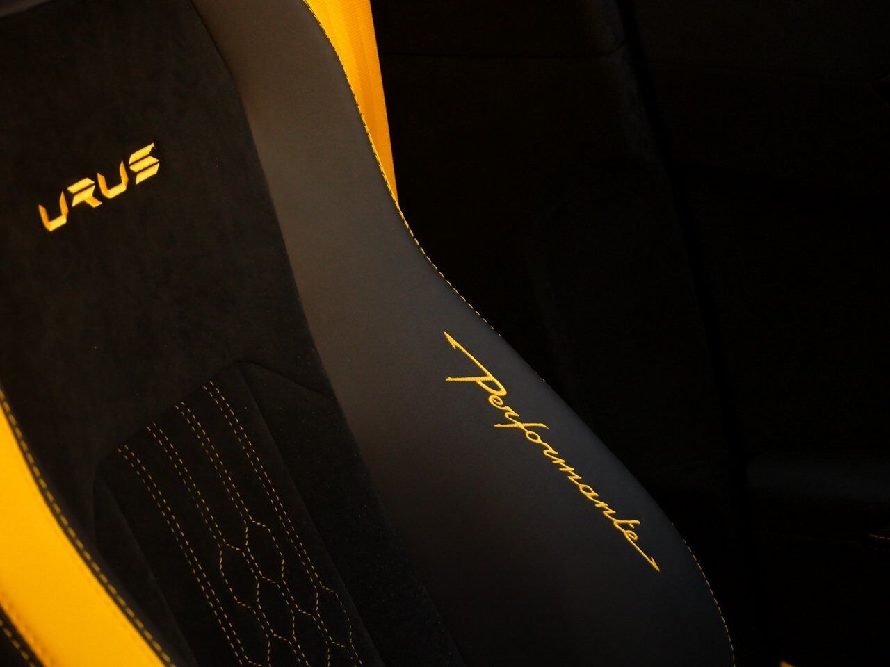 2023 Lamborghini Urus Performante Performante Lawrence KS