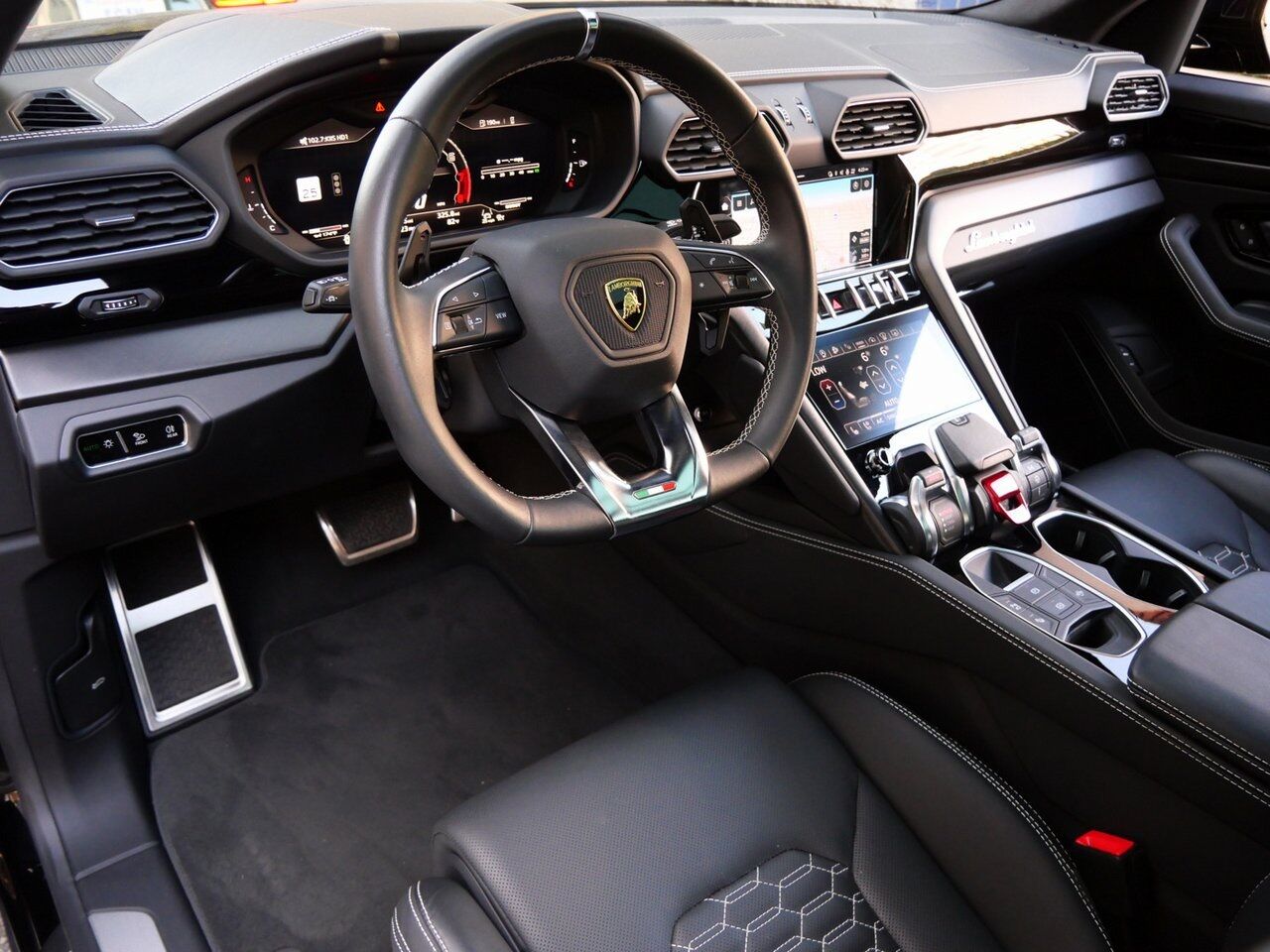 2023 Lamborghini Urus S S Lawrence KS