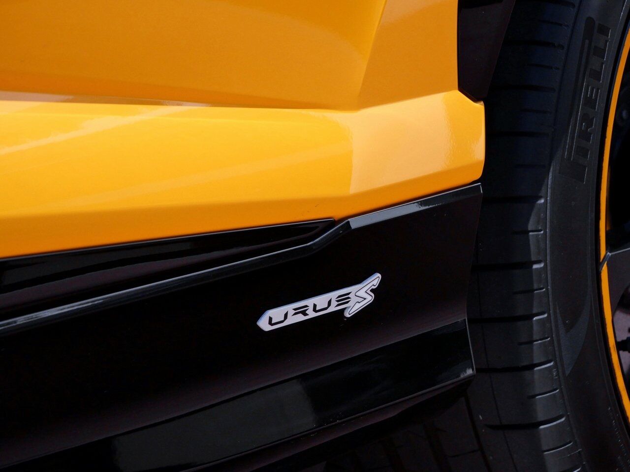 2023 Lamborghini Urus S S Lawrence KS