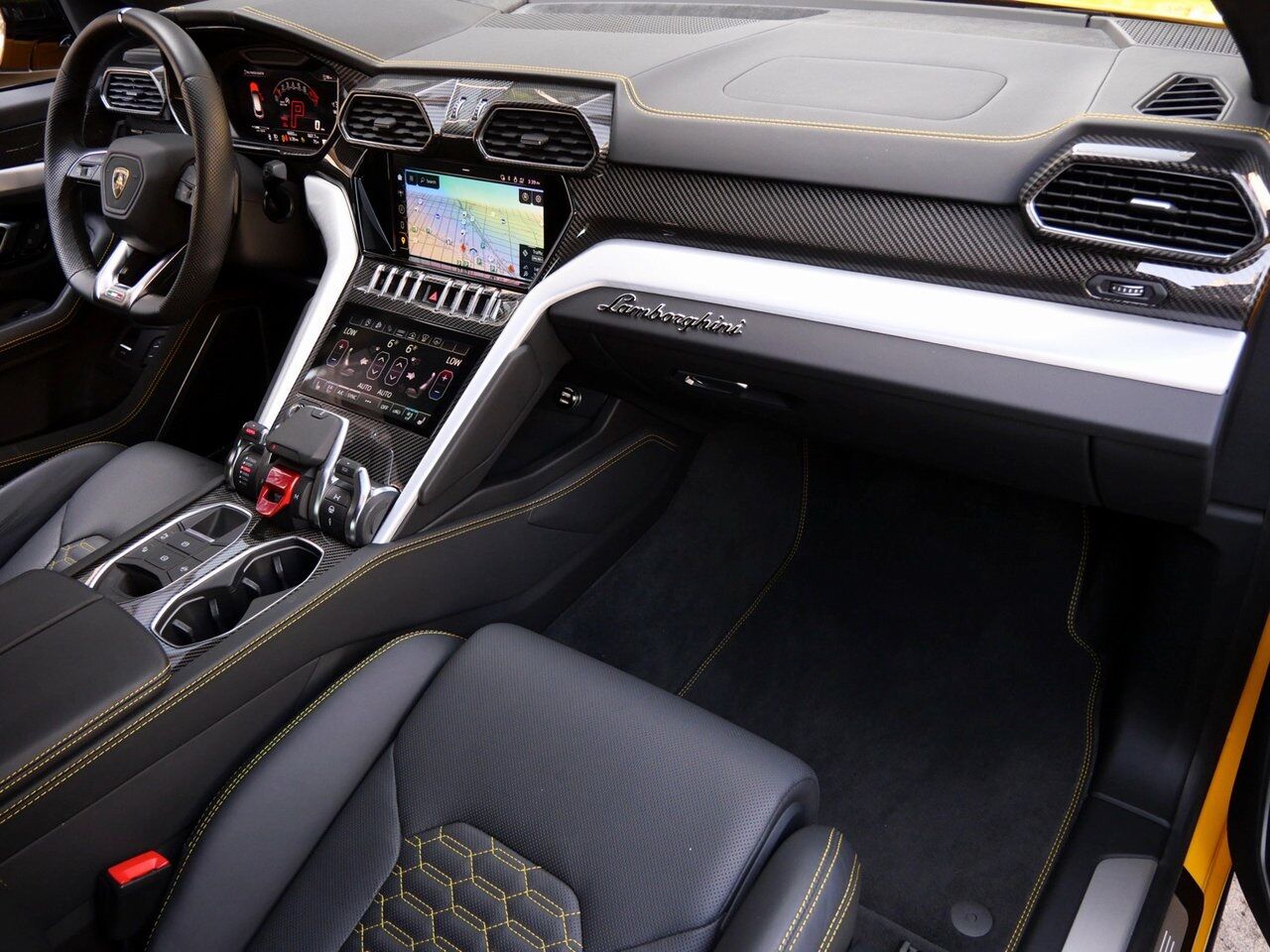 2023 Lamborghini Urus S S Lawrence KS