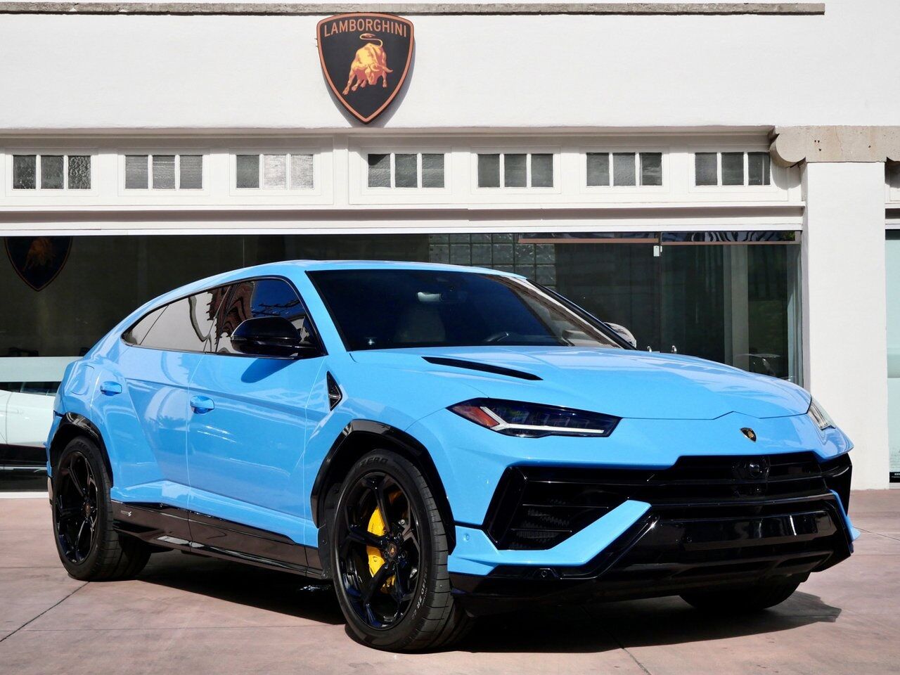 2023 Lamborghini Urus S