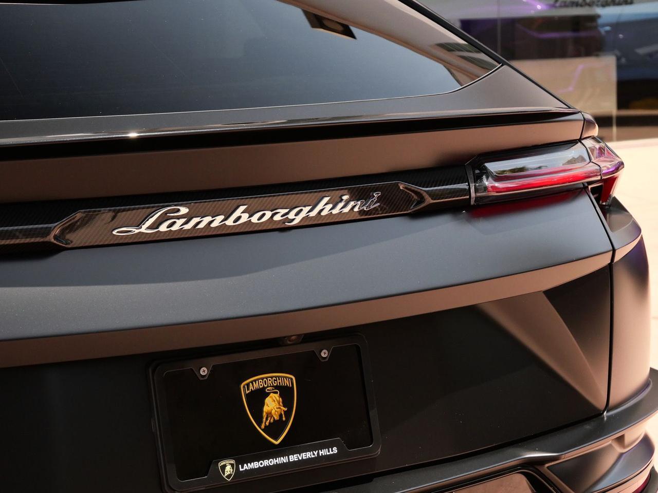 2023 Lamborghini Urus S S Lawrence KS