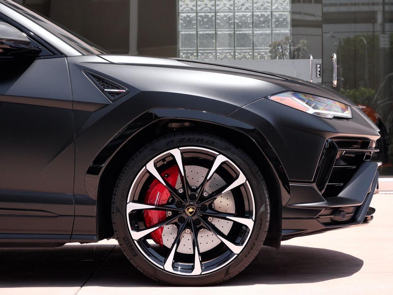 2023 Lamborghini Urus S S Lawrence KS